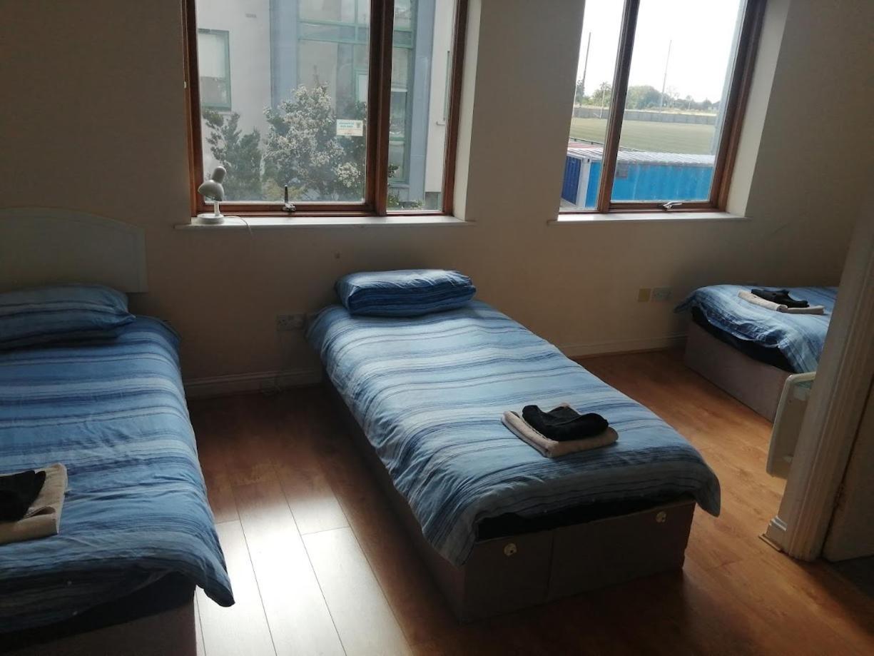 2 Bedroom, 2 Bathroom Apartment Dublin Eksteriør bilde