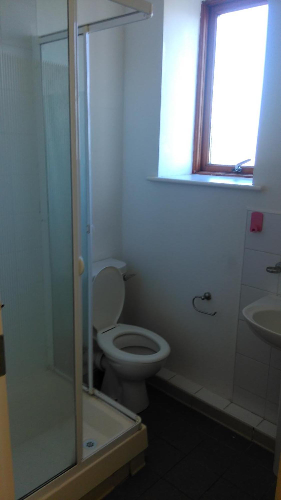2 Bedroom, 2 Bathroom Apartment Dublin Eksteriør bilde